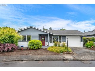 16100 Sw QUEEN VICTORIA Pl, King City, OR 97224