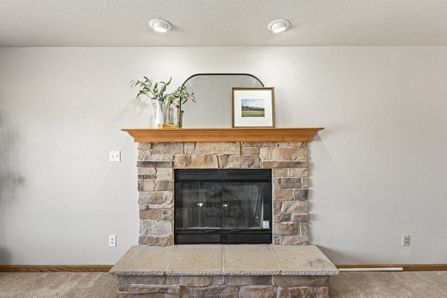 W172N10156 Woodbridge LANE, Germantown, WI 53022