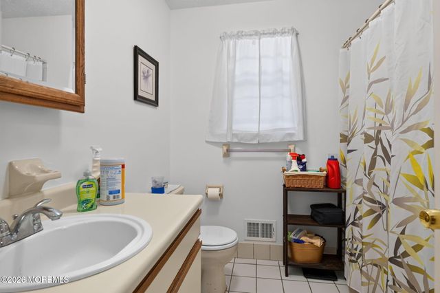 1 Kitty Court 1, Brick, NJ 08724