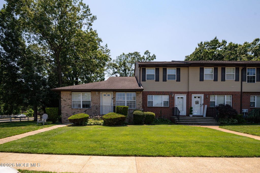 1 Kitty Court 1, Brick, NJ 08724