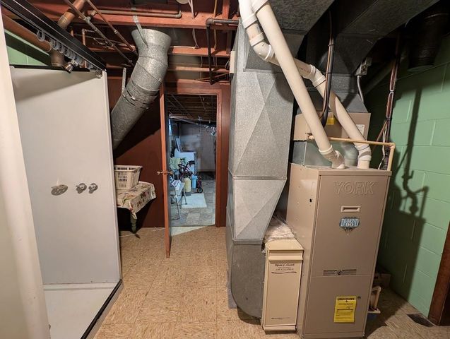 318 Gary Street, Bay City, MI 48706