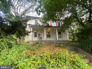 1418 BERKELEY STATION RD, Martinsburg, WV 25404