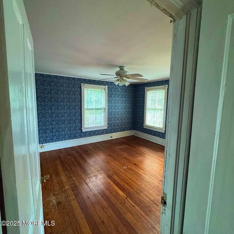 20 N Main Street, Marlboro, NJ 07746