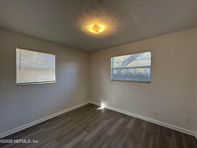 10610 LONE STAR Road, Jacksonville, FL 32225