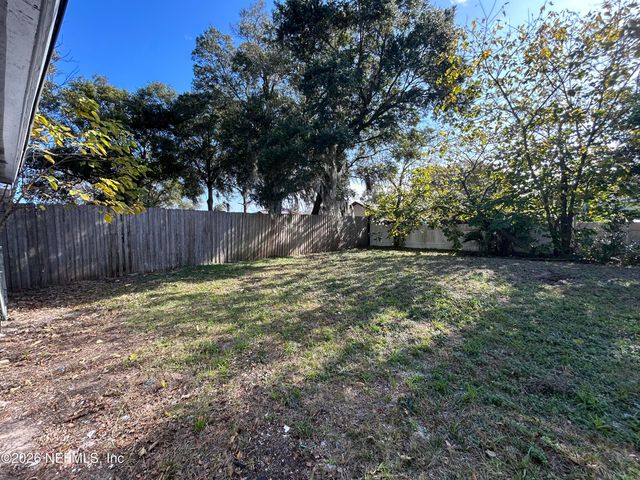 10610 LONE STAR Road, Jacksonville, FL 32225