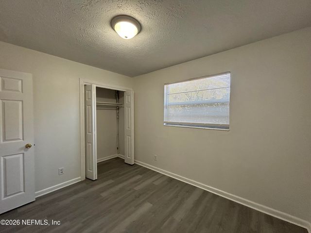 10610 LONE STAR Road, Jacksonville, FL 32225