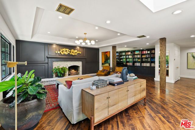 6 Buckskin Court, Bell Canyon, CA 91307