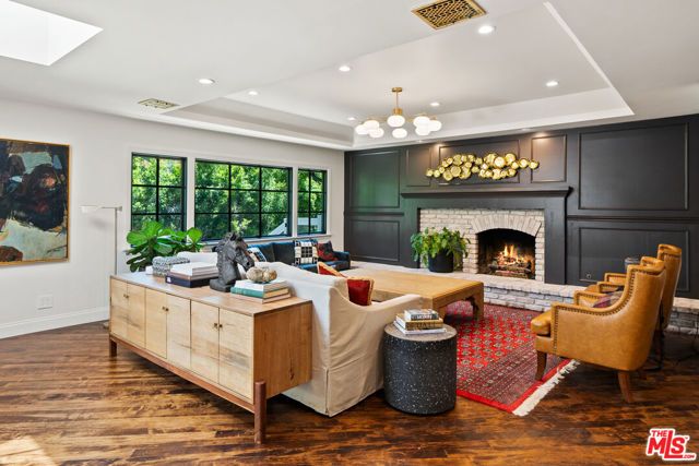 6 Buckskin Court, Bell Canyon, CA 91307