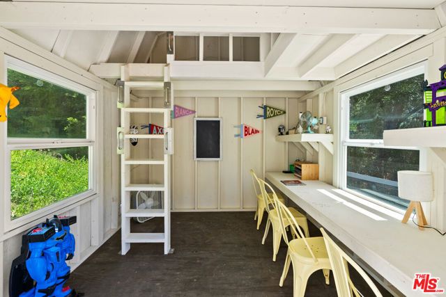 6 Buckskin Court, Bell Canyon, CA 91307