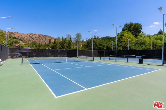 6 Buckskin Court, Bell Canyon, CA 91307