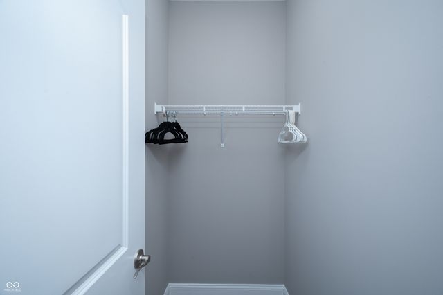 1565 Sadler Way, Avon, IN 46123