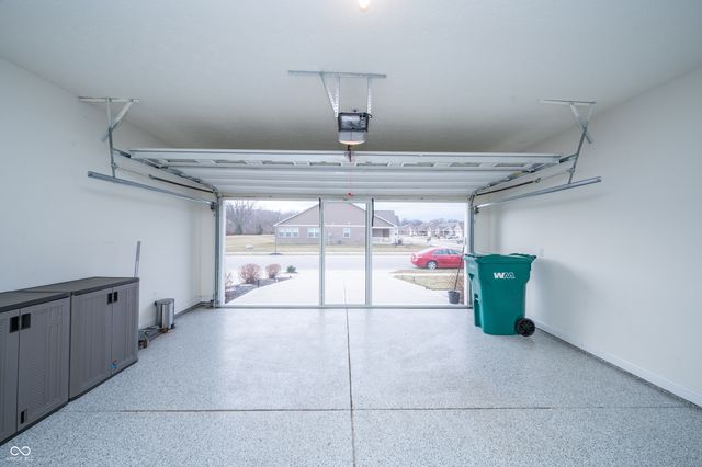 1565 Sadler Way, Avon, IN 46123