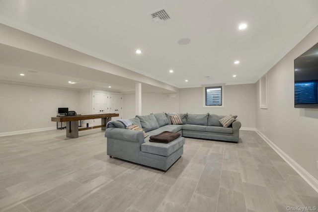165 Marine Place, Greenport, NY 11944