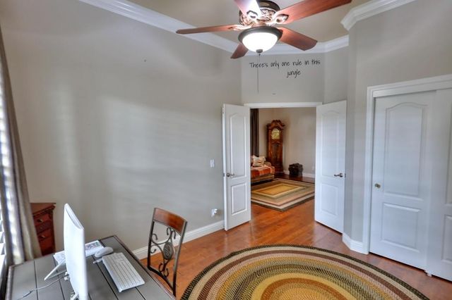 4152 Post Oak Dr, Turlock, CA 95382