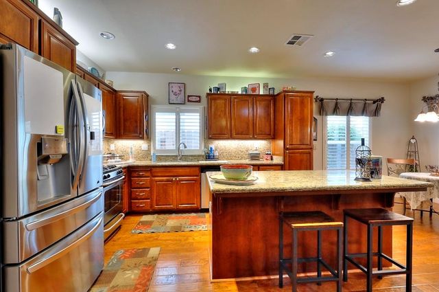 4152 Post Oak Dr, Turlock, CA 95382