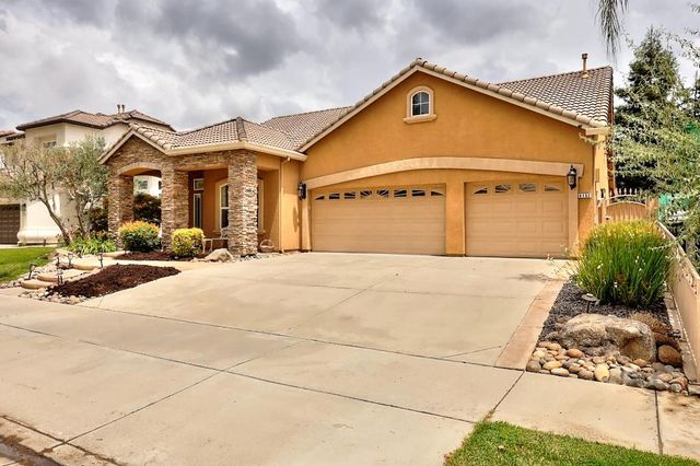 4152 Post Oak Dr, Turlock, CA 95382