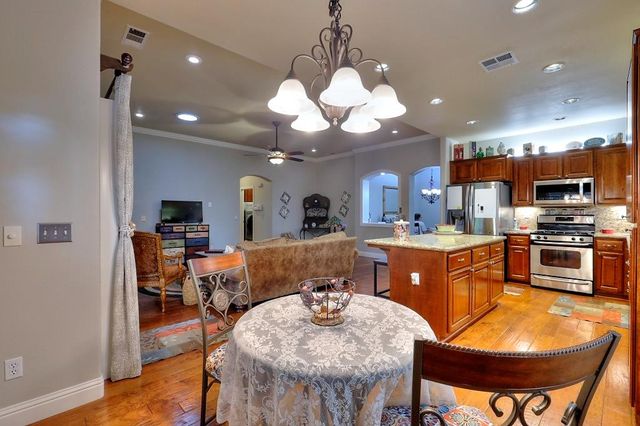 4152 Post Oak Dr, Turlock, CA 95382