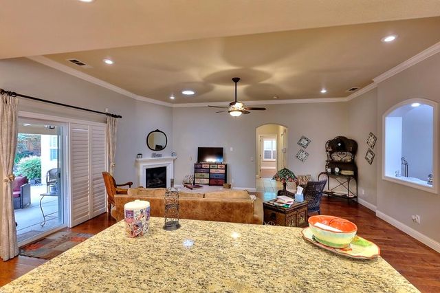 4152 Post Oak Dr, Turlock, CA 95382