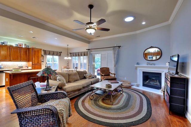4152 Post Oak Dr, Turlock, CA 95382