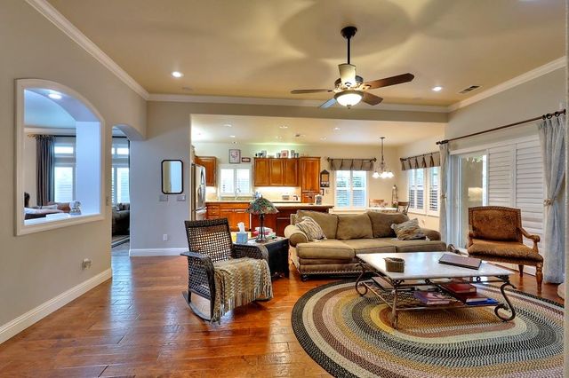 4152 Post Oak Dr, Turlock, CA 95382