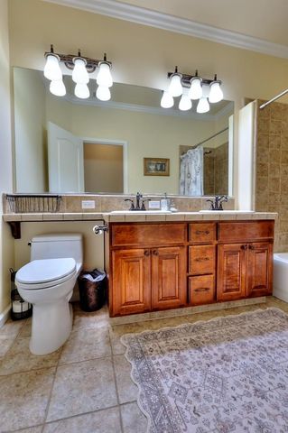 4152 Post Oak Dr, Turlock, CA 95382