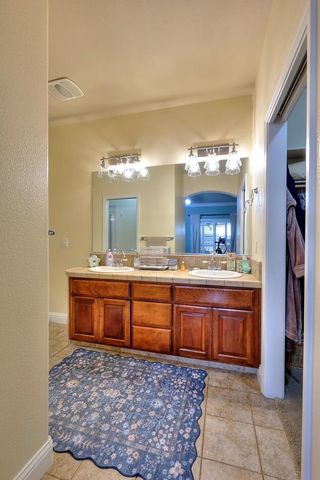 4152 Post Oak Dr, Turlock, CA 95382