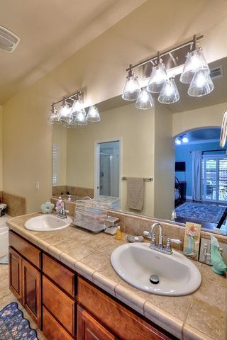 4152 Post Oak Dr, Turlock, CA 95382