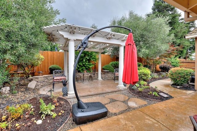 4152 Post Oak Dr, Turlock, CA 95382