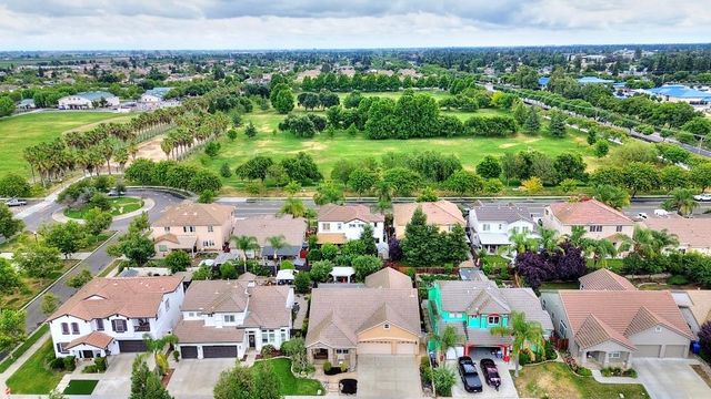 4152 Post Oak Dr, Turlock, CA 95382