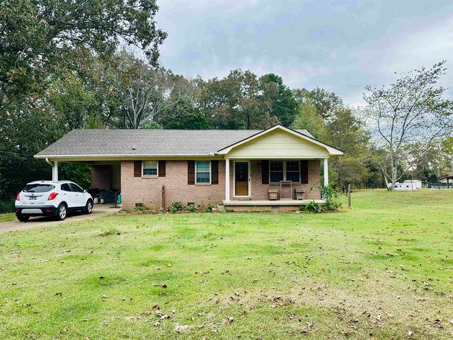 320 CLAYTON RD, Finger, TN 38334