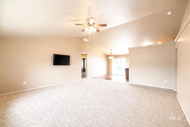 1506 N Adams, Jerome, ID 83338