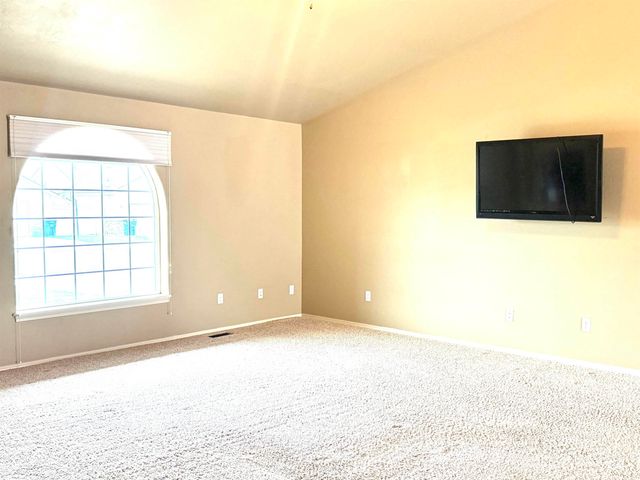 1506 N Adams, Jerome, ID 83338