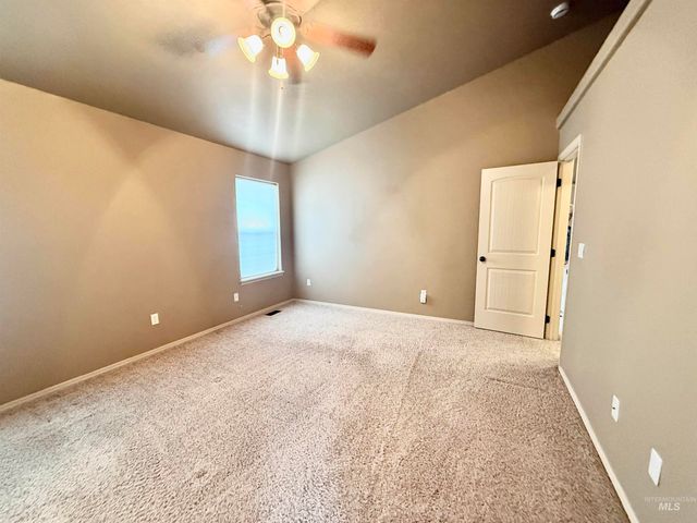 1506 N Adams, Jerome, ID 83338