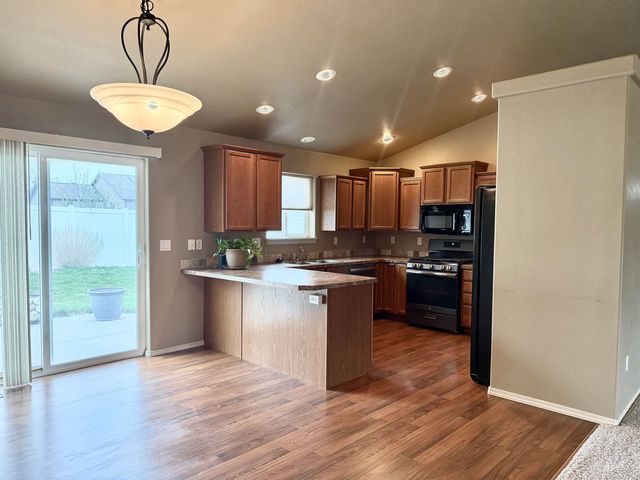 1506 N Adams, Jerome, ID 83338