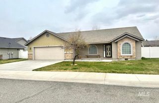 1506 N Adams, Jerome, ID 83338