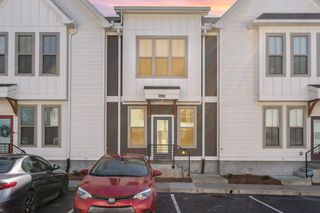 100 Thompson Ln Unit 3, Nashville, TN 37211