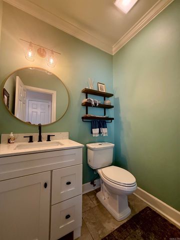 17 Chatel Drive, Little Rock, AR 72223