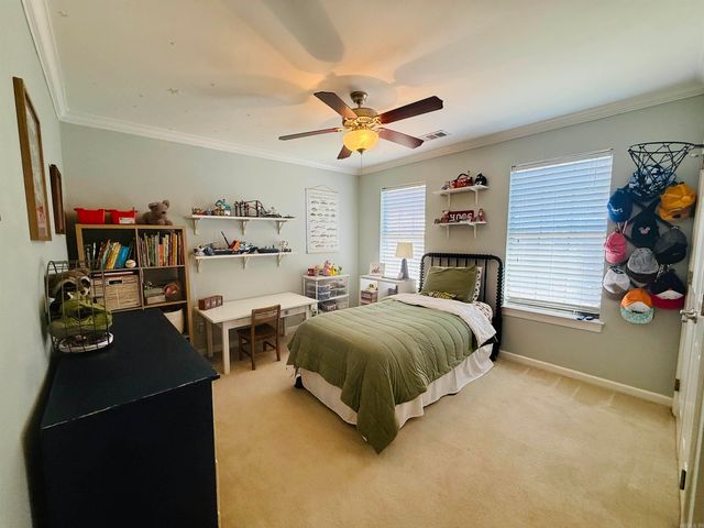 17 Chatel Drive, Little Rock, AR 72223