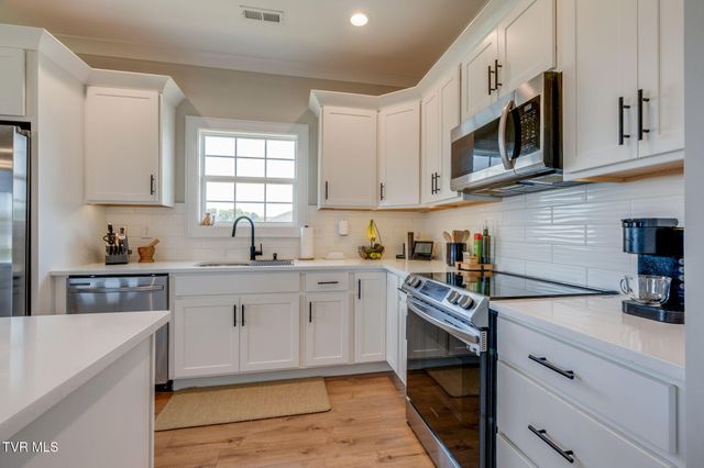 122 Bob Ford Road, Jonesborough, TN 37659