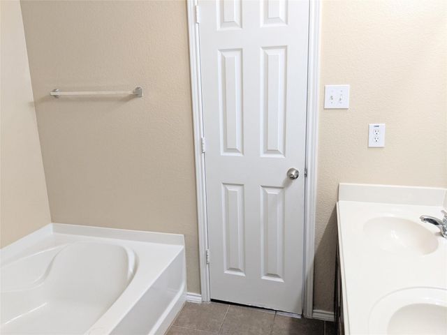 517 Azalea Drive, Fate, TX 75087