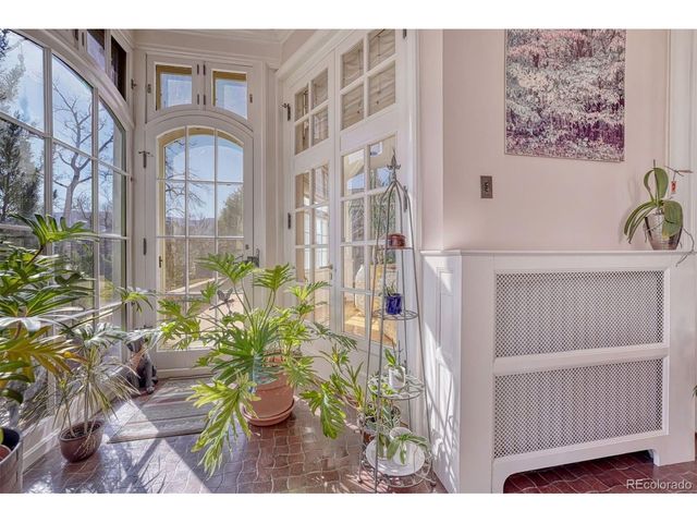 1415 N Cascade Ave, Colorado Springs, CO 80907