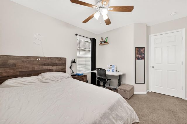 9909 Kingfisher Drive, Conroe, TX 77385