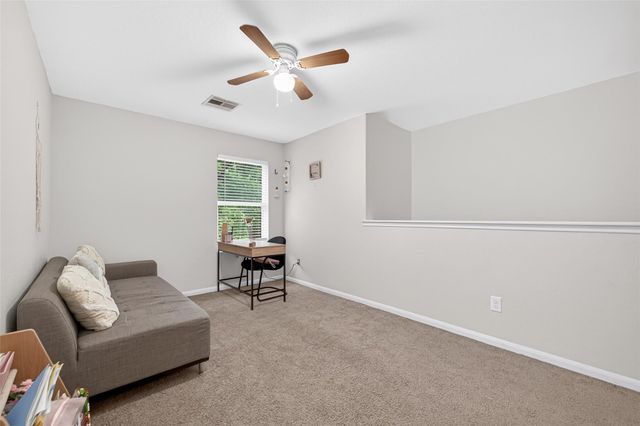 9909 Kingfisher Drive, Conroe, TX 77385