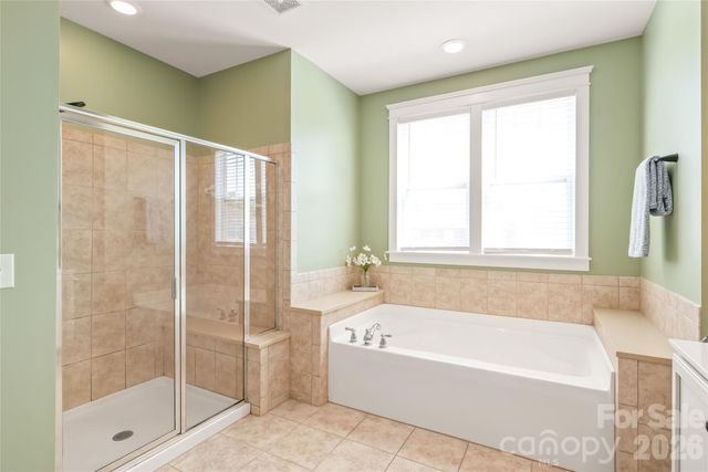 11543 Ardrey Crest Drive, Charlotte, NC 28277