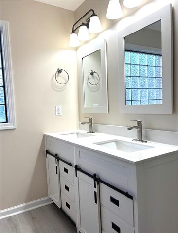 895 Brickleridge SE Lane, Mableton, GA 30126