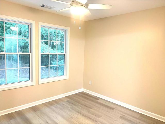 895 Brickleridge SE Lane, Mableton, GA 30126