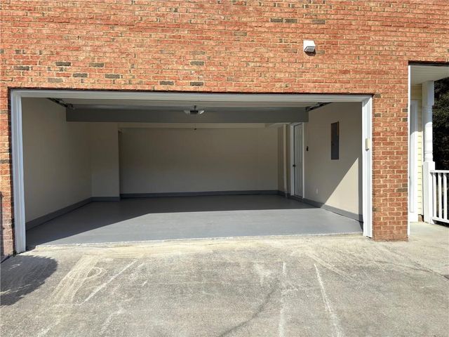 895 Brickleridge SE Lane, Mableton, GA 30126