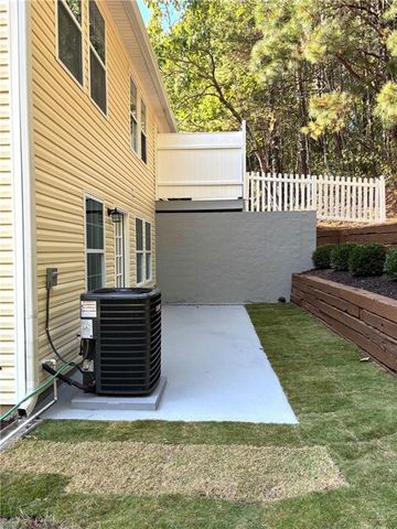 895 Brickleridge SE Lane, Mableton, GA 30126