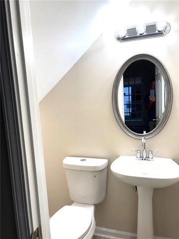 895 Brickleridge SE Lane, Mableton, GA 30126