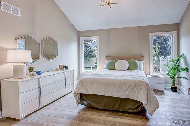 37 C Stonham Place, Amherst, NY 14221